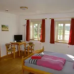Traumzeithof Konukevi